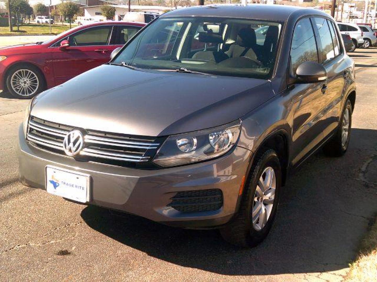 2012 Pepper Gray Metallic /Black Cloth Interior Volkswagen Tiguan S (WVGAV7AX1CW) with an 2.0L L4 DOHC 16V TUR engine, 6-Speed Automatic transmission, located at 116 N. Frazier Street, Conroe, TX, 77301, (936) 647-0690, 30.308662, -95.460480 - Photo#2