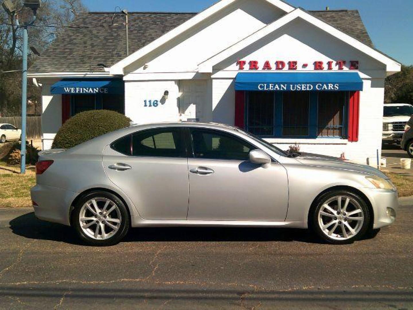 2007 Silver /Black Leather Interior Lexus IS IS 250 6-Speed Sequential (JTHBK262X72) with an 2.5L V6 24V DOHC engine, 6-Speed Automatic transmission, located at 116 N. Frazier Street, Conroe, TX, 77301, (936) 647-0690, 30.308662, -95.460480 - Photo#0