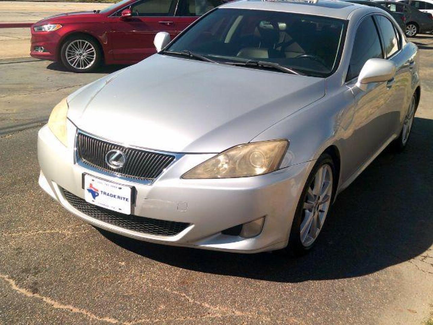 2007 Silver /Black Leather Interior Lexus IS IS 250 6-Speed Sequential (JTHBK262X72) with an 2.5L V6 24V DOHC engine, 6-Speed Automatic transmission, located at 116 N. Frazier Street, Conroe, TX, 77301, (936) 647-0690, 30.308662, -95.460480 - Photo#2