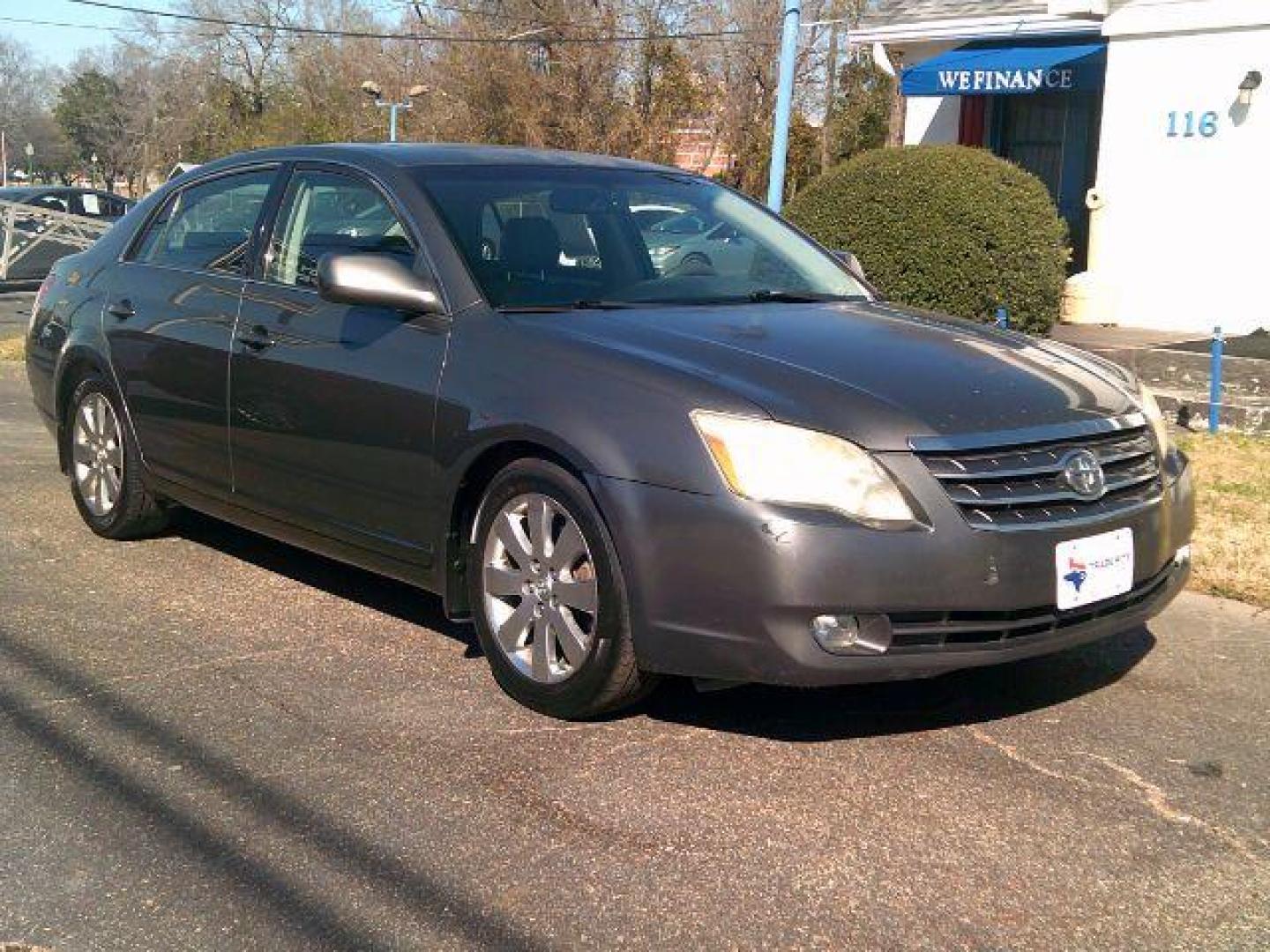 2007 Titanium Metallic /Graphite Leather Interior Toyota Avalon XLS (4T1BK36B17U) with an 3.5L V6 DOHC 24V engine, 5-Speed Automatic transmission, located at 116 N. Frazier Street, Conroe, TX, 77301, (936) 647-0690, 30.308662, -95.460480 - Photo#1