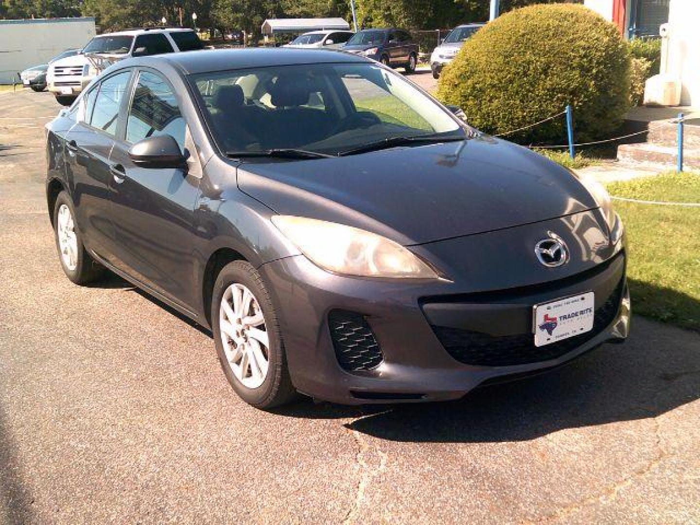 2013 Dolphin Gray Mica /Black Mazda MAZDA3 i Touring AT 4-Door (JM1BL1V7XD1) with an 2.0L L4 DOHC 16V engine, 5-Speed Automatic transmission, located at 116 N. Frazier Street, Conroe, TX, 77301, (936) 647-0690, 30.308662, -95.460480 - Photo#1