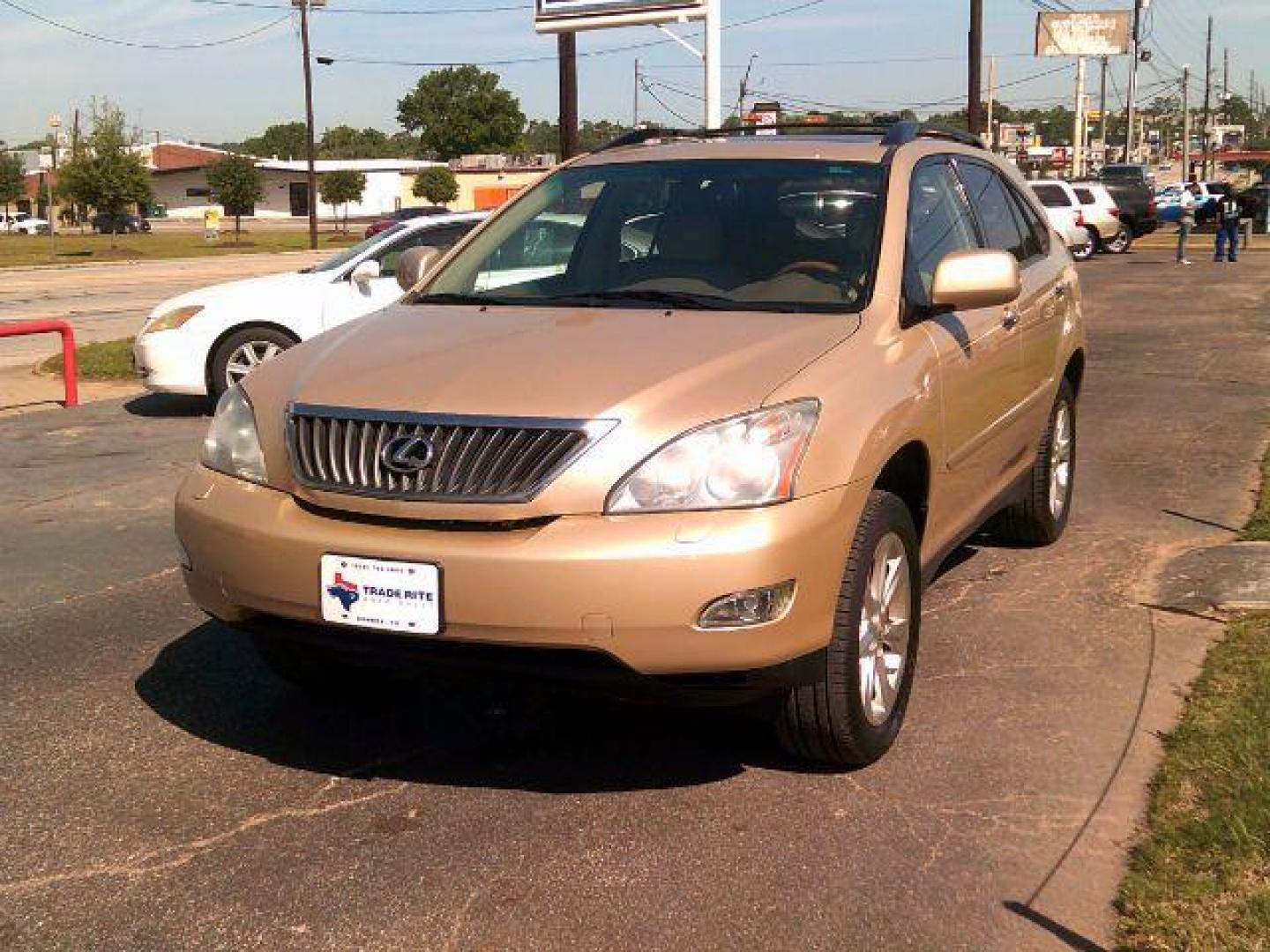 2009 Golden Almond Metallic /Ivory Leather Interior Lexus RX 350 AWD (2T2HK31U69C) with an 3.5L V6 DOHC 24V engine, 5-Speed Automatic transmission, located at 116 N. Frazier Street, Conroe, TX, 77301, (936) 647-0690, 30.308662, -95.460480 - Photo#2