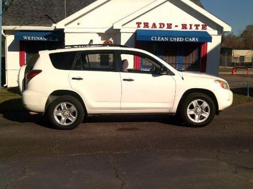 2007 Toyota RAV4 Base I4 2WD